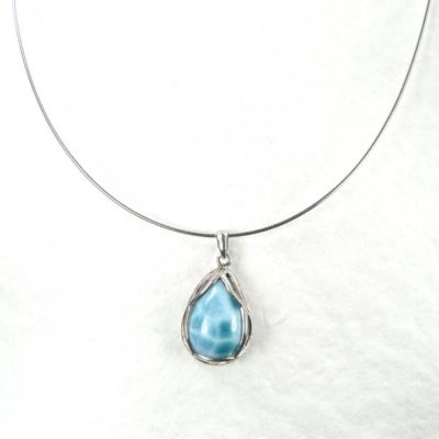 Collier larimar