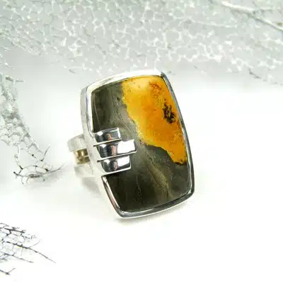 Bague eclipse Bracelet-pyrite-de-fer-lithotherapie-8-mm-h210