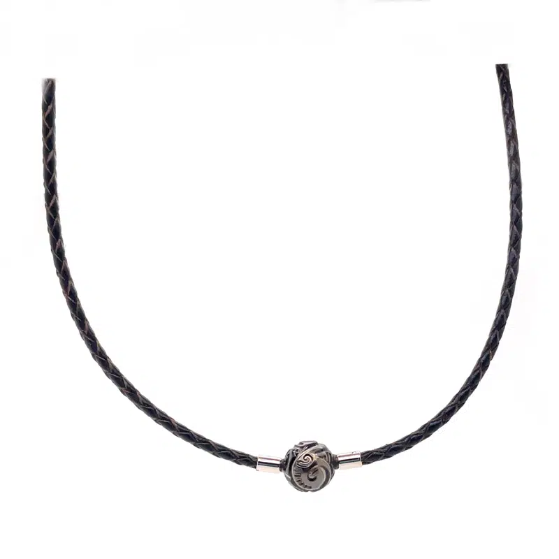 Collier cuir tressé perle de Tahiti gravée