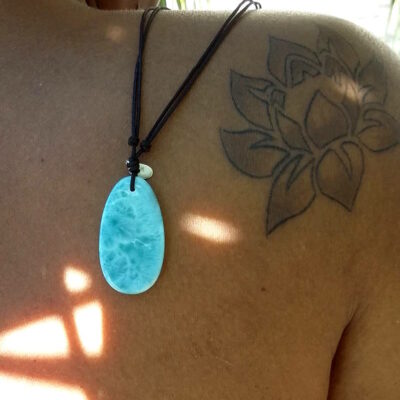 Collier larimar