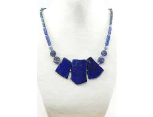 Collier création en lapis-lazuli