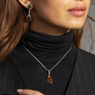 Pendentif ambre bicolore