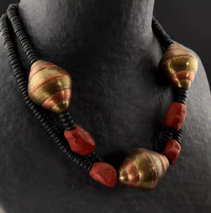 Collier création jaspe rouge, cuivre, bois