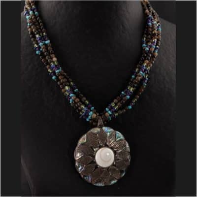 Collier création multi pierres fines