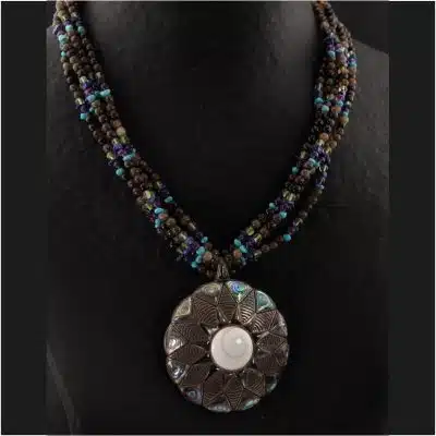 Collier création multi pierres fines